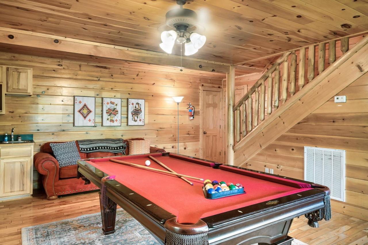 Summer Sale! Pool, Sauna, View, Hottub, Game Sevierville Exterior photo